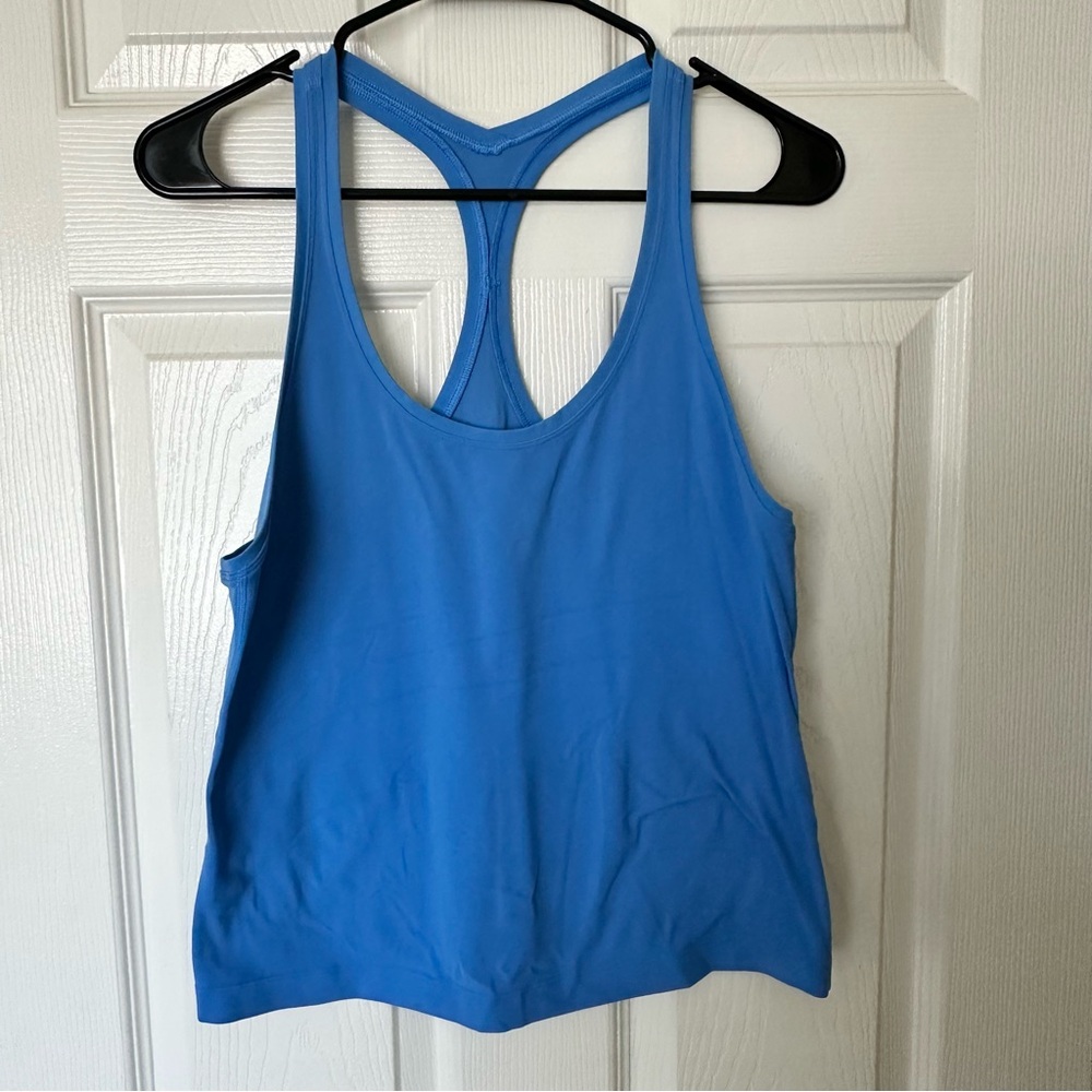 Lululemon light blue cropped tank align top 12